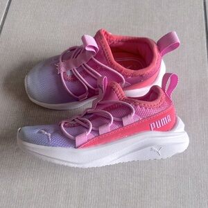 Toddler Puma Sneakers Size 8